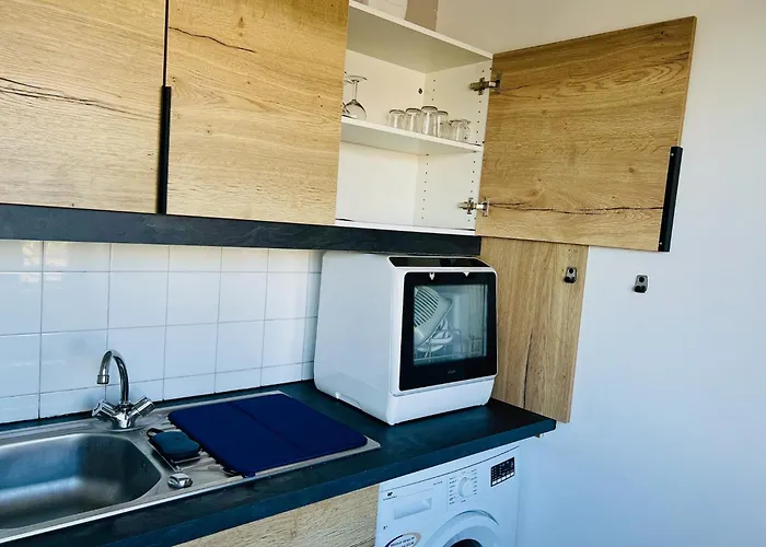 E&y - Gare Sncf - Cite Congres - Centre - Parking Apartmán *