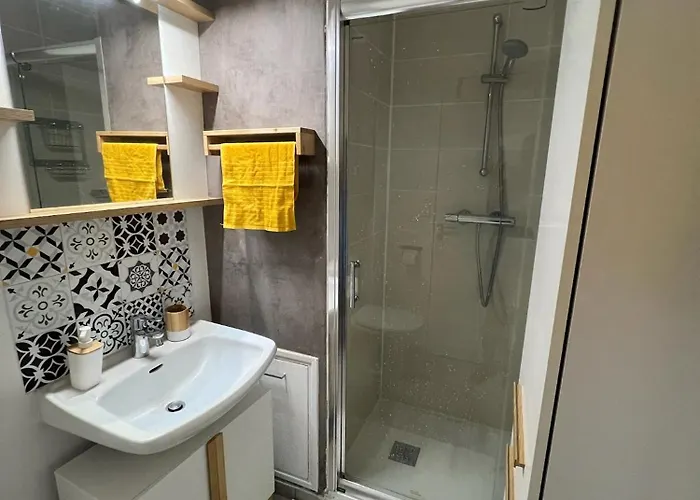 E&y - Gare Sncf - Cite Congres - Centre - Parking Nantes