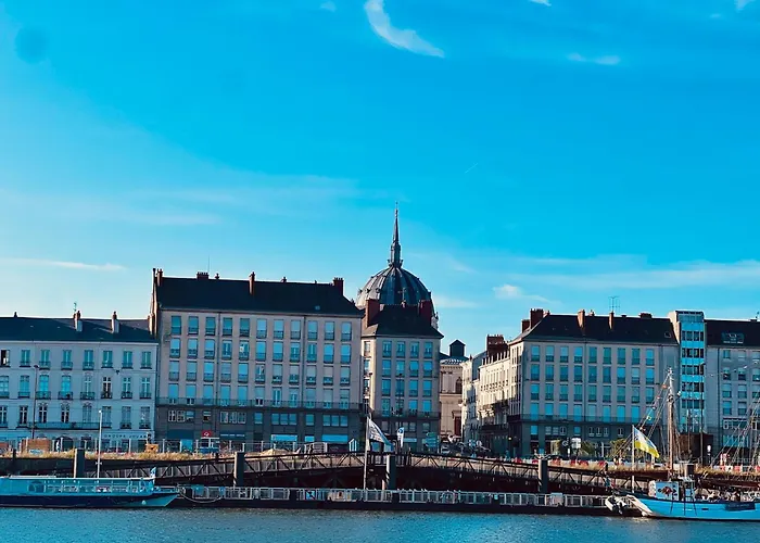 Apartment E&y - Gare Sncf - Cite Congres - Centre - Parking Nantes