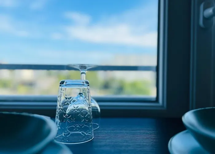 E&y - Gare Sncf - Cite Congres - Centre - Parking * Ναντ